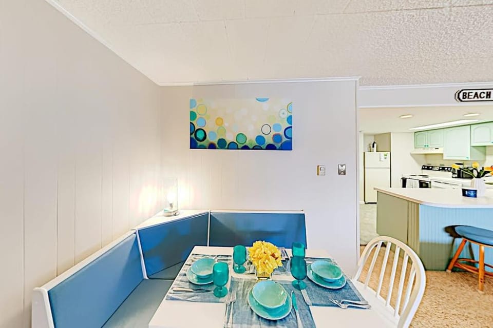 Colonial Unit 202 House in Ocean City