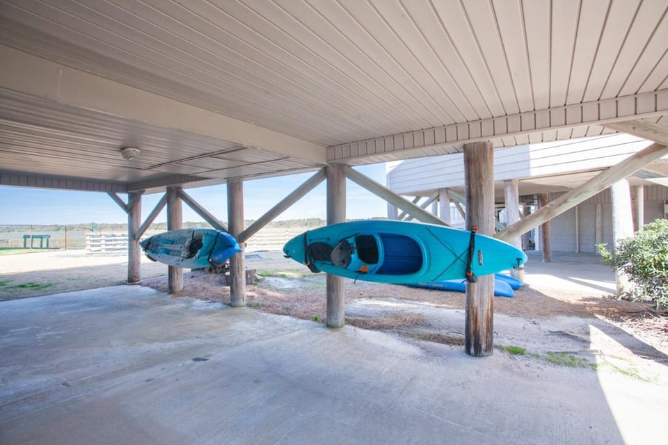 OIB27 Top-Floor Oasis Apartment in Ocean Isle Beach