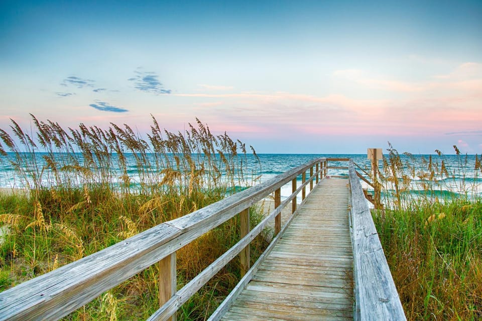 OIB27 Top-Floor Oasis Apartment in Ocean Isle Beach