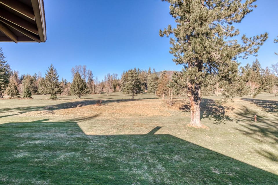 Golfer's Daydream Apartment in Welches