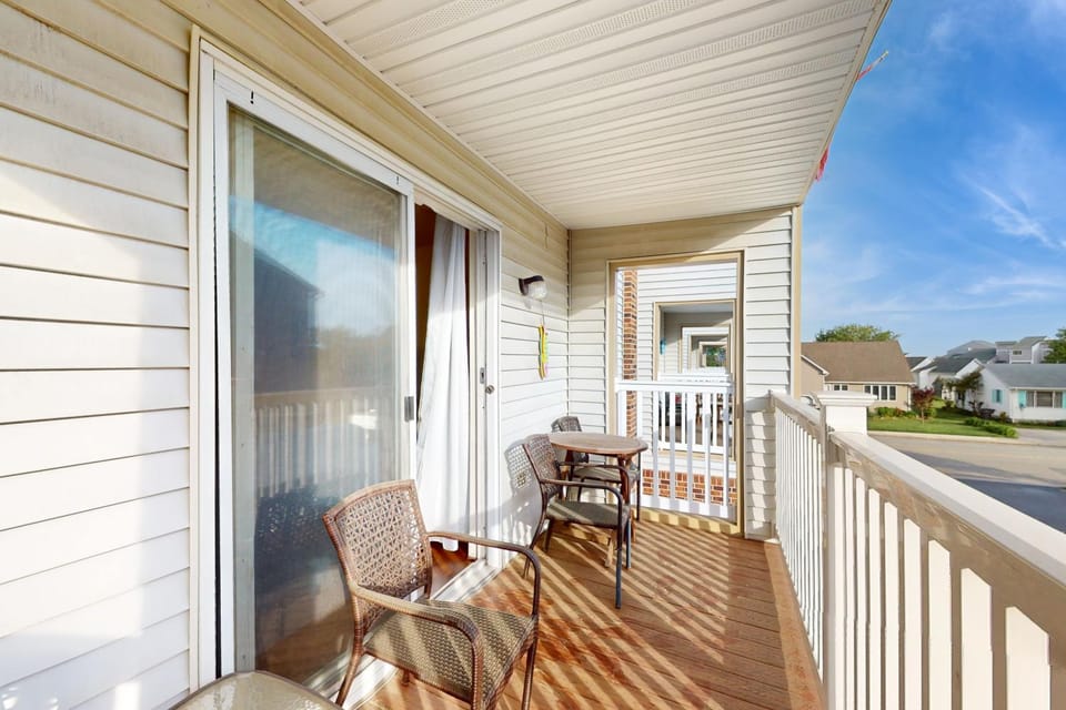 Pine Needle 109B2 Apartment in Ocean City