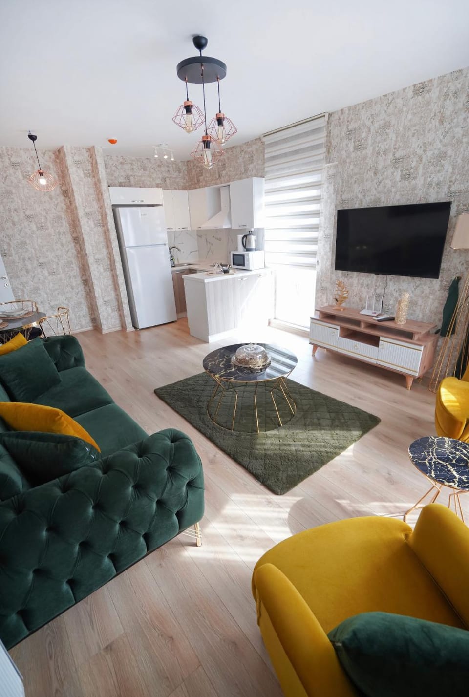 Communal lounge/ TV room, TV and multimedia, Kitchen or kitchenette, Living room, Seating area, Evening entertainment, minibar, oven