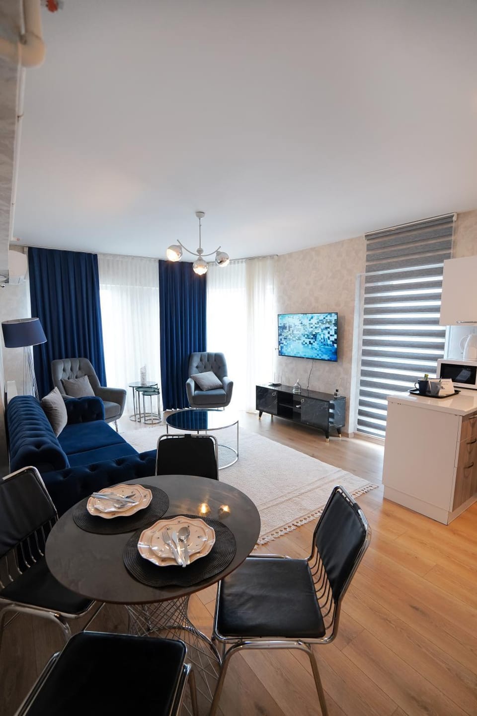 TV and multimedia, Living room, Seating area