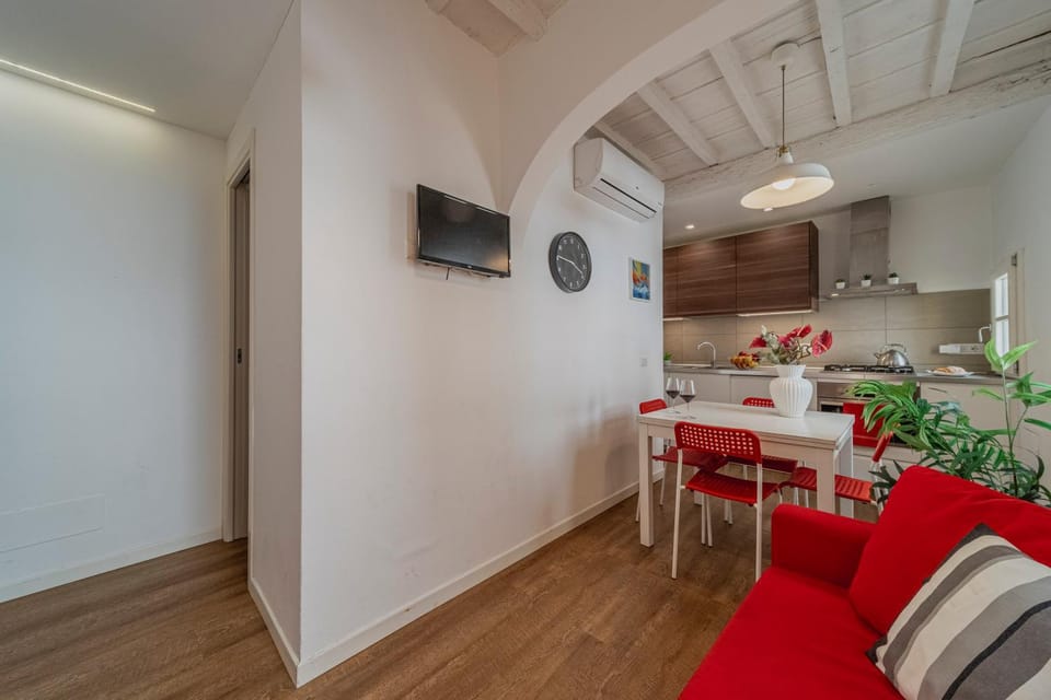 Living room, kitchen, kitchen