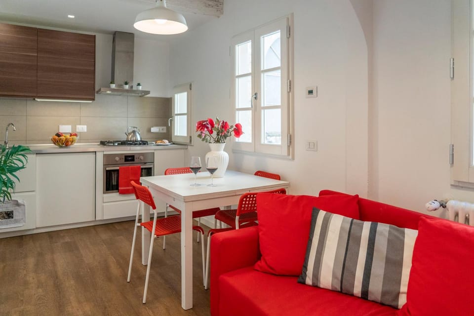 Living room, Lunch, kitchen