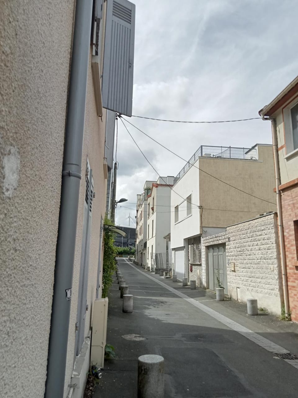 Neighbourhood, Street view