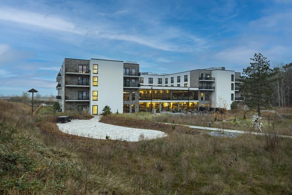 Property building, Natural landscape, Garden