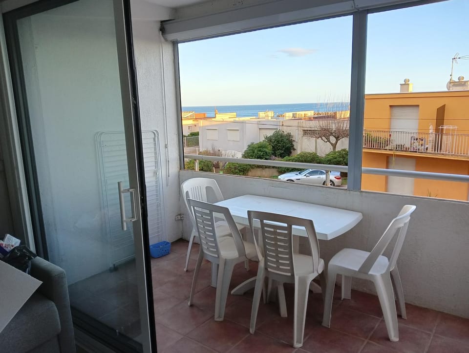 dansnotreappart-com "T2 vue mer" Apartment in Occitanie