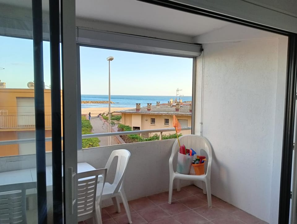 dansnotreappart-com "T2 vue mer" Apartment in Occitanie