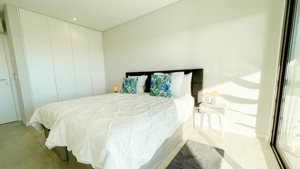Bed, Bedroom, wardrobe