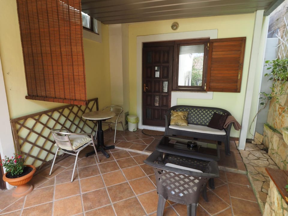 Mini Budget Studio Apartment in Pula