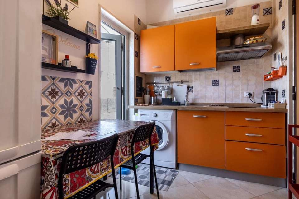 Kitchen or kitchenette, pet friendly
