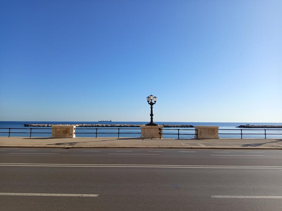 Day, Neighbourhood, Natural landscape, Landmark view, Sea view