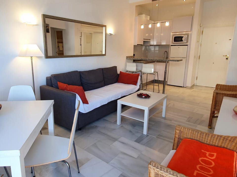 Living room, kitchen