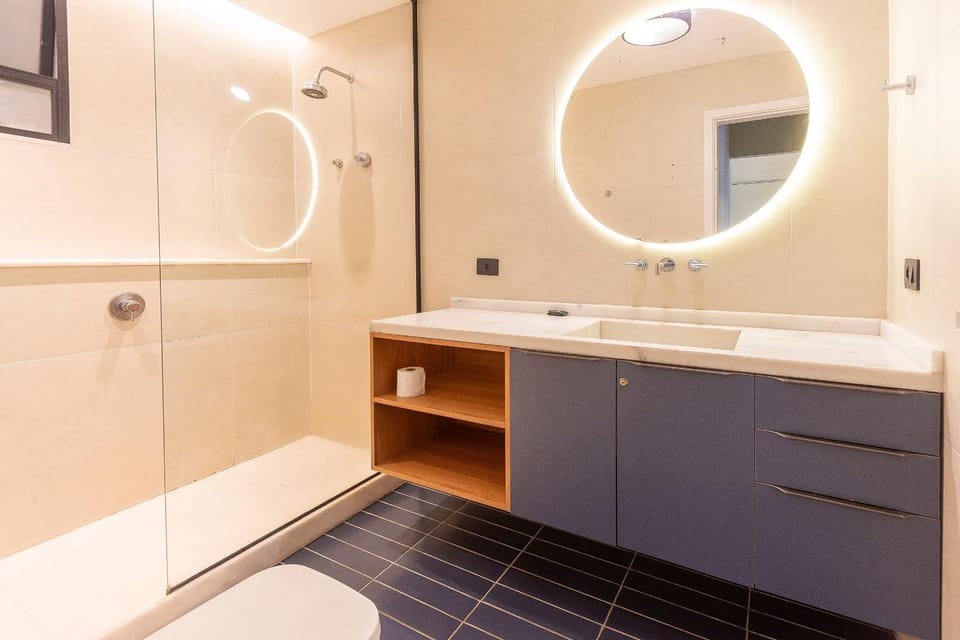 3BR Comfort: 100m from Copacabana-Ipanema Beach Apartment in Rio de Janeiro