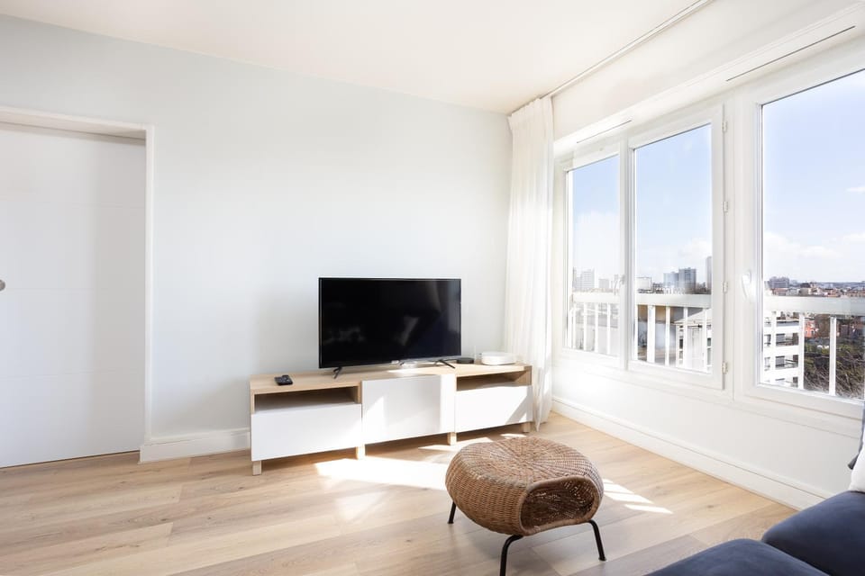 TV and multimedia, View (from property/room)
