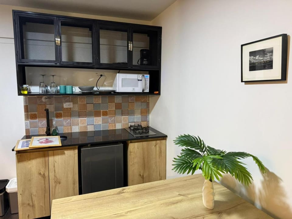 Alojamiento en el Poblado cerca a Envigado FRN104 By Roots Rentals Apartment in Envigado