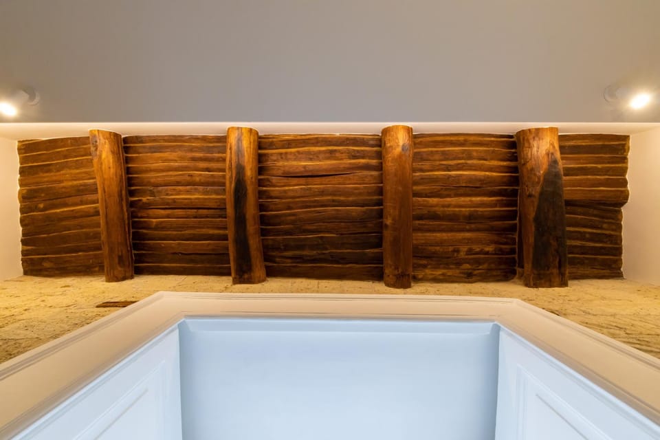 Living room, Decorative detail