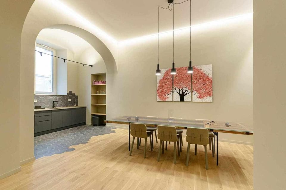 Kitchen or kitchenette, Dining area, Communal kitchen