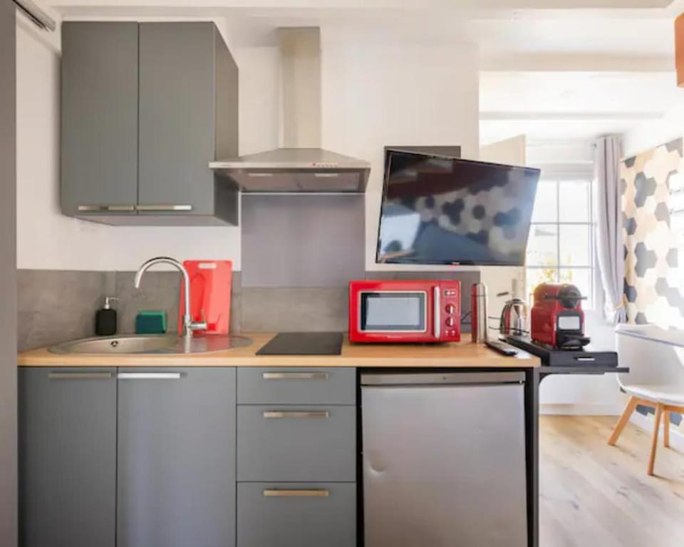 Coffee/tea facilities, Kitchen or kitchenette