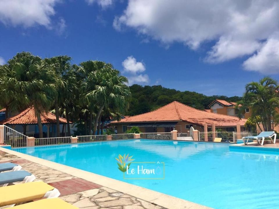 Property building, Pool view, Swimming pool