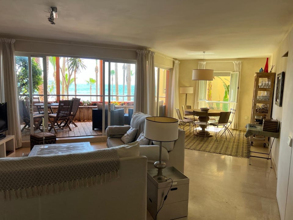 Apartamento Puerto de Sotogrande con vistas al mar Apartment in Andalusia