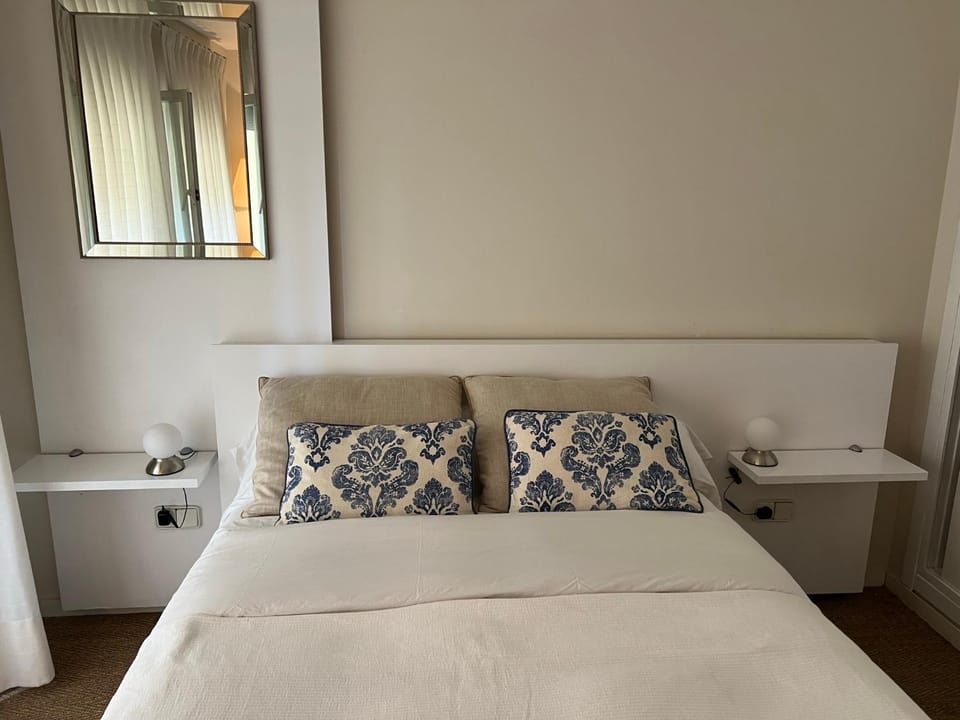 Apartamento Puerto de Sotogrande con vistas al mar Apartment in Andalusia