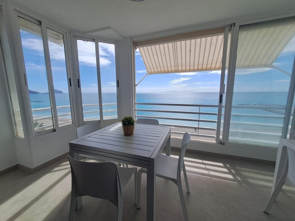 Espectacular Vistas Playa Altea Apartment in Marina Baixa