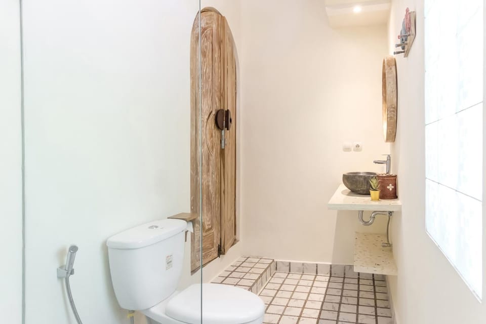 Toilet, Bathroom