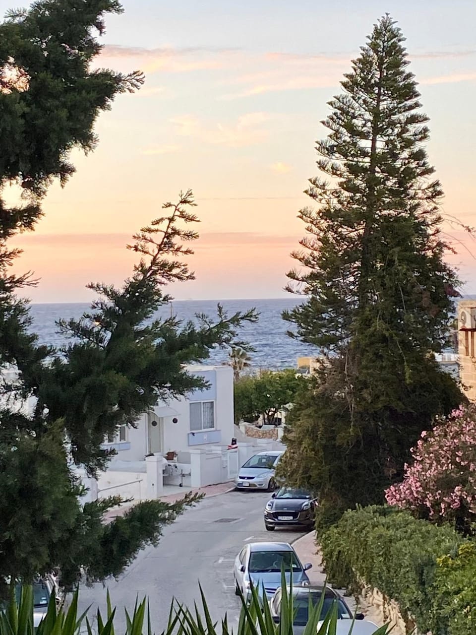 Sea view home away from home Apartment in Saint Paul's Bay