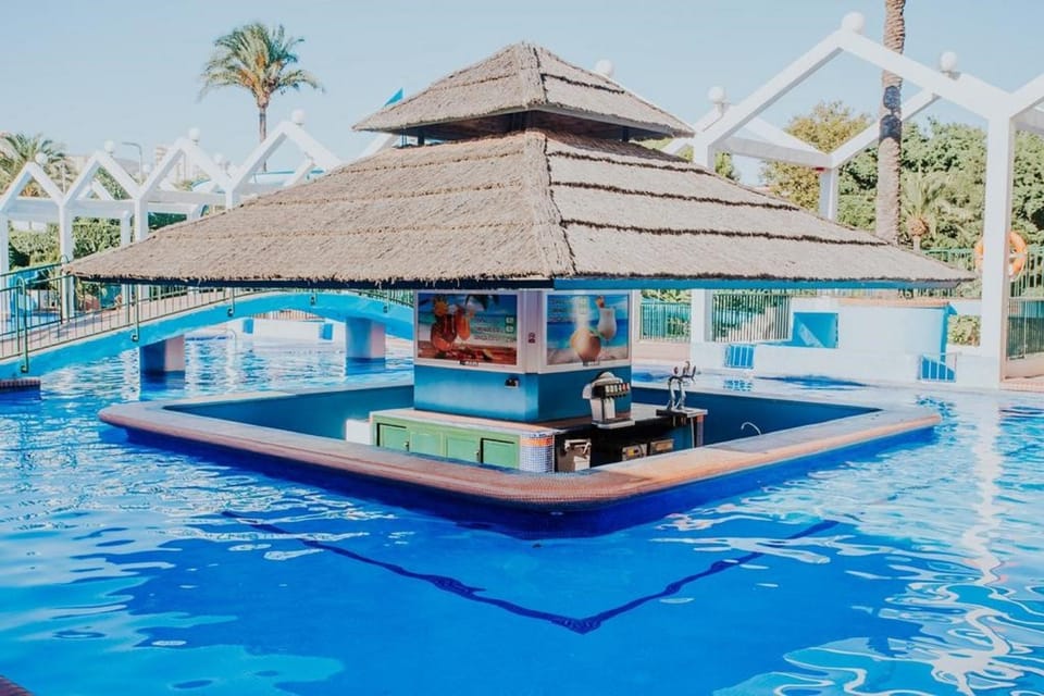Aqua park, Swimming pool