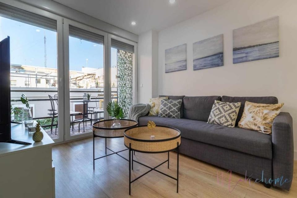 Apartamento 2 en Estadio Sevilla, 6 plazas y metro Apartment in Seville