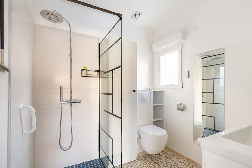 Bathroom, Other