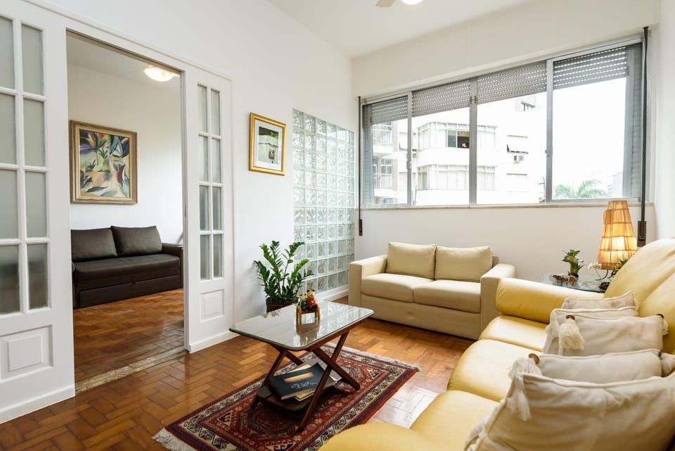 2 bedrooms in Copacabana with garage | BC 473/704 Apartment in Rio de Janeiro