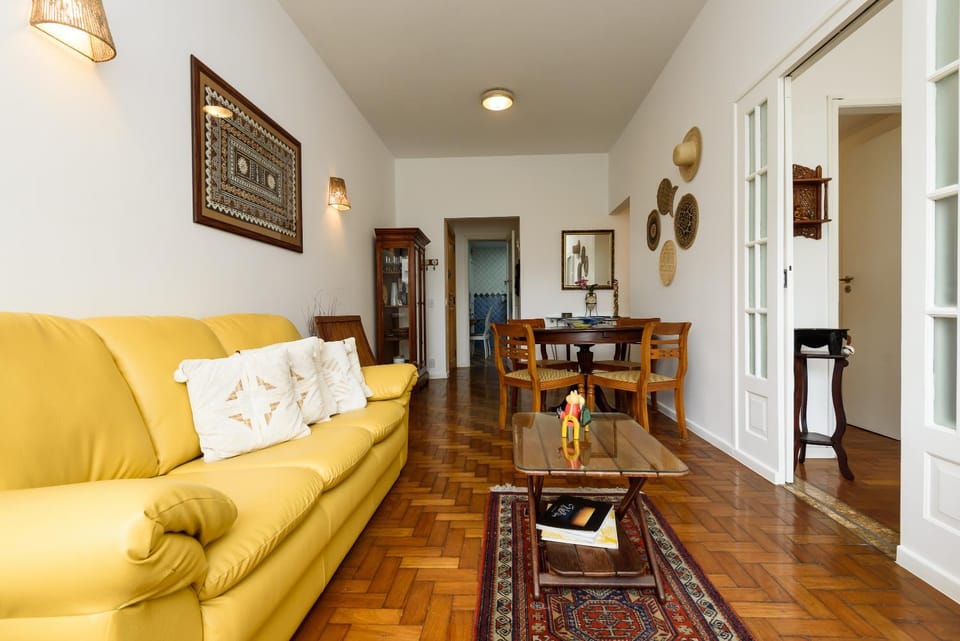 2 bedrooms in Copacabana with garage | BC 473/704 Apartment in Rio de Janeiro