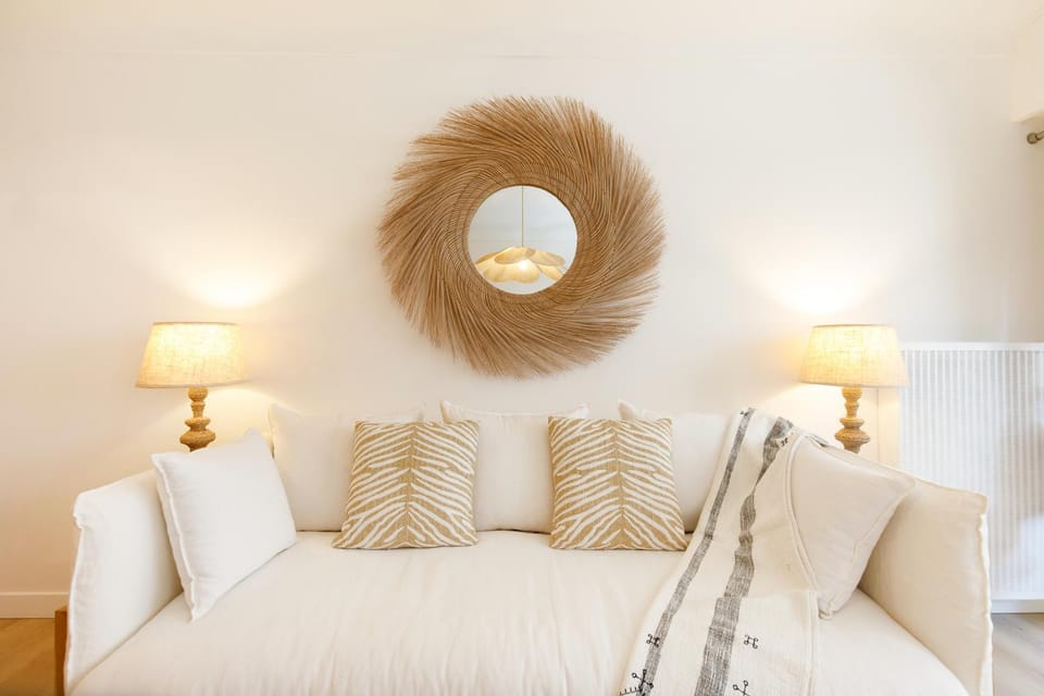 Hippie Palm Beach YourHostHelper Apartment in Cannes