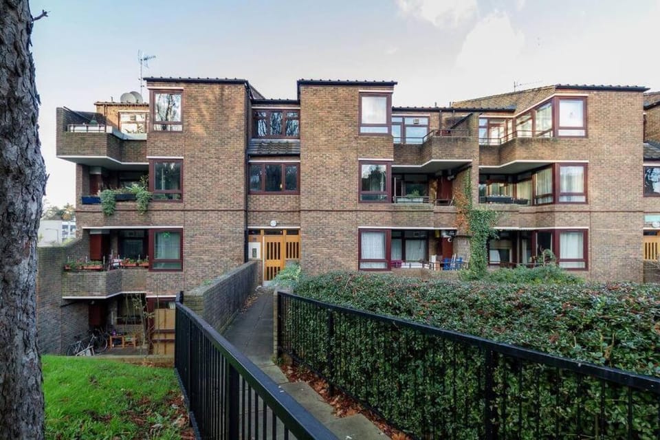 Property building, Balcony/Terrace