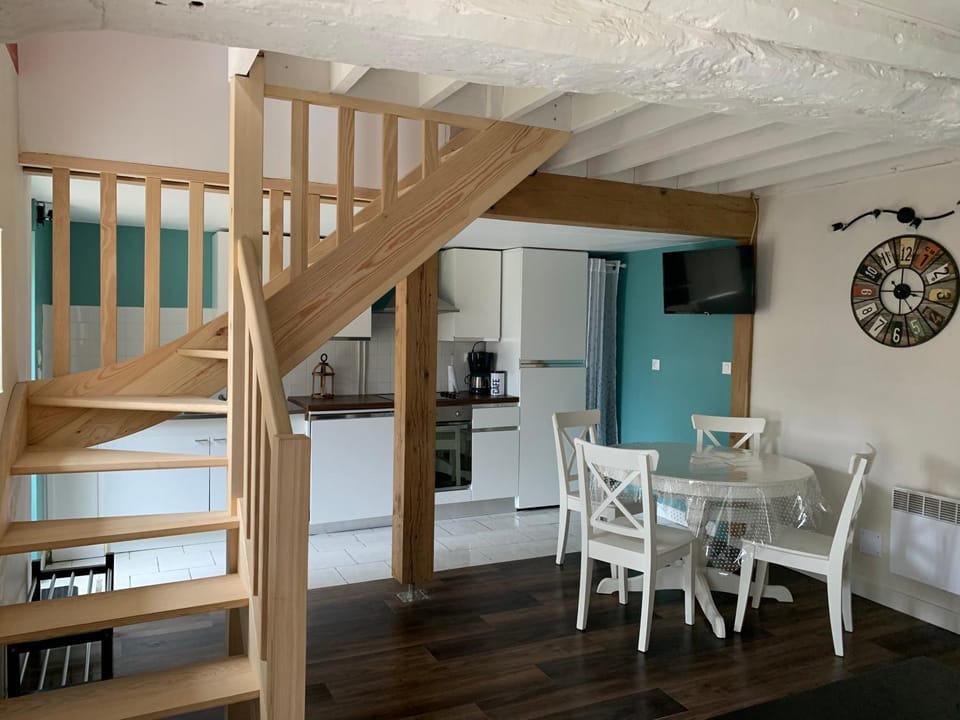 maison chaleureuse en plein coeur de Livarot House in Normandy