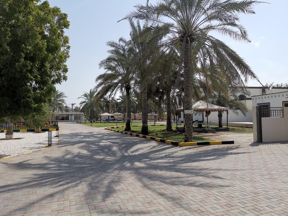 بيت العز السياحي Al-Ezz Tourist House Hotel in Oman