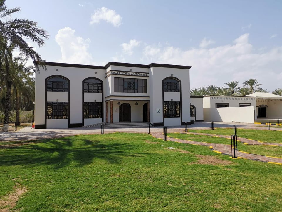 Property building, Garden