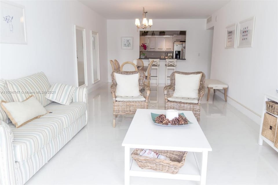 DISFRUTA SUNNY ISLES OCEAn 1206 STR-02816 Apartment in Sunny Isles Beach
