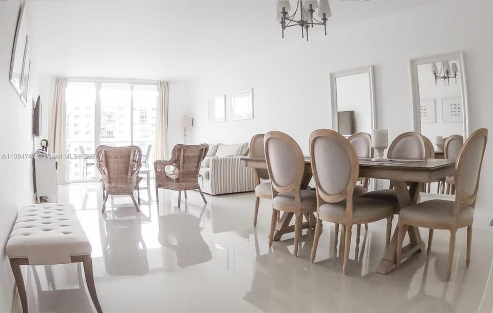 DISFRUTA SUNNY ISLES OCEAn 1206 STR-02816 Apartment in Sunny Isles Beach