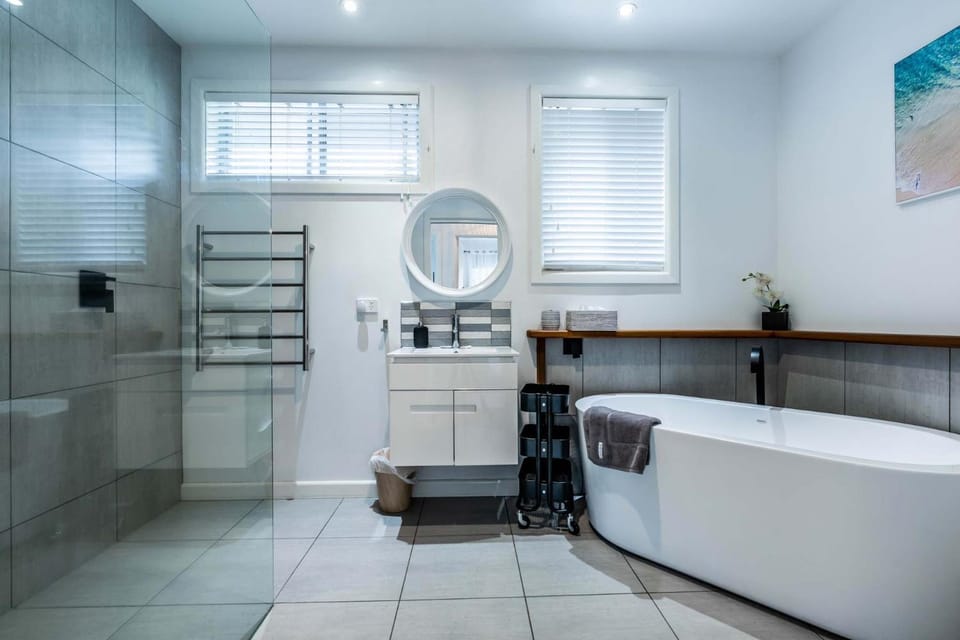 Shower, Bathroom, Bath