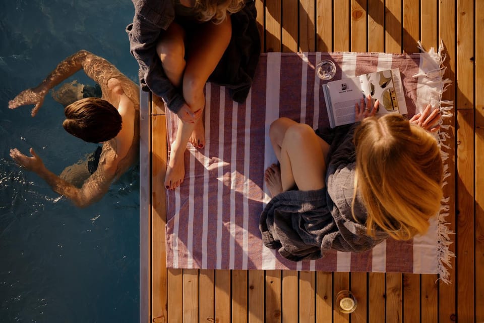 Swimming pool, Swimming pool, group of guests