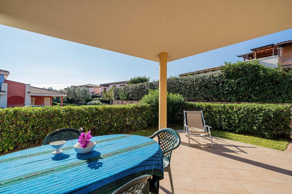 Patio, Summer