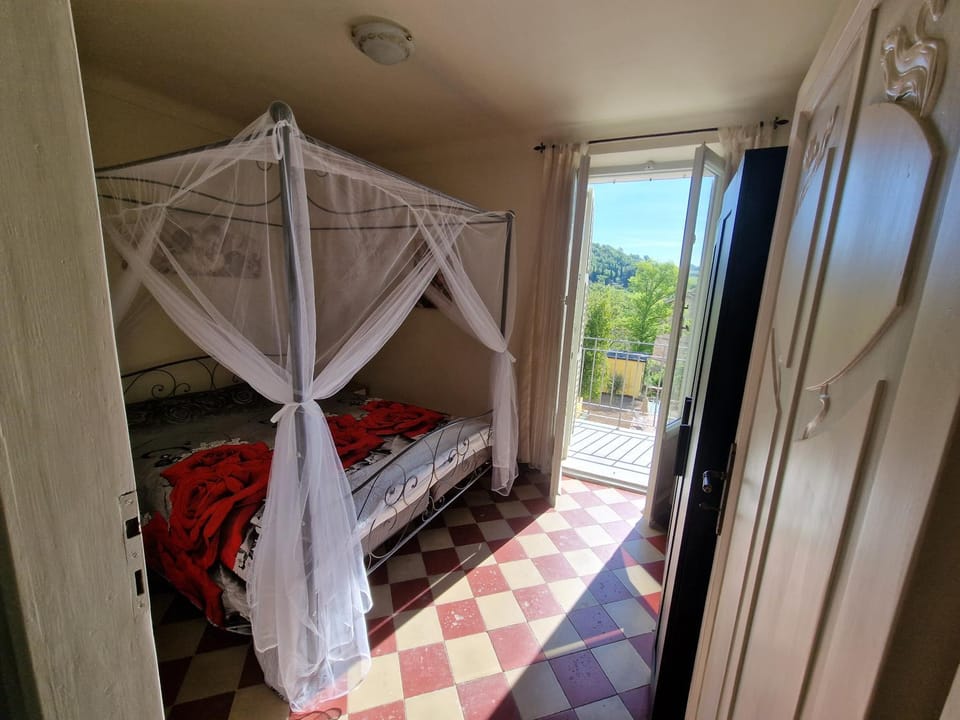 PalazzoRegina Apartment in Umbria