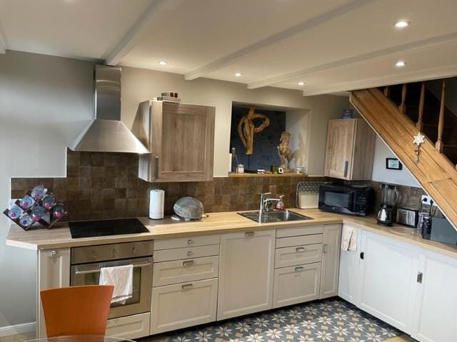 Coffee/tea facilities, Kitchen or kitchenette, dishwasher, minibar, pet friendly, stove, toaster