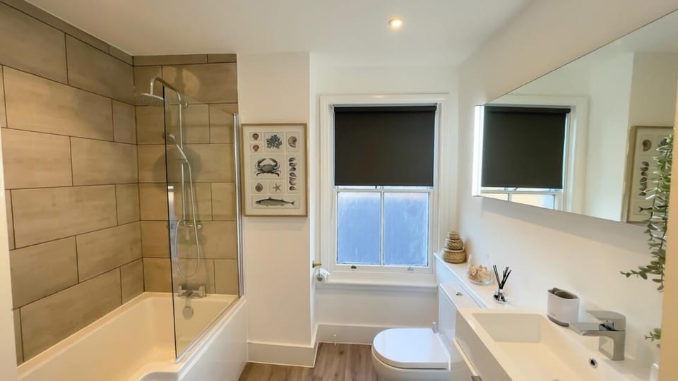 Luxury Ramsgate Harbour View By Adliv Apartment in Ramsgate