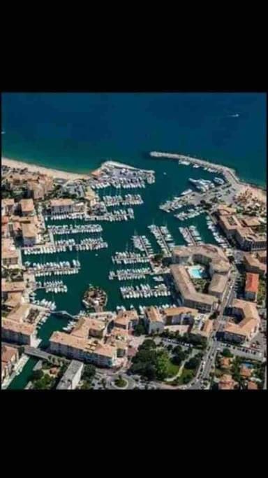 Location Port Fréjus, bord de mer Apartment in Fréjus