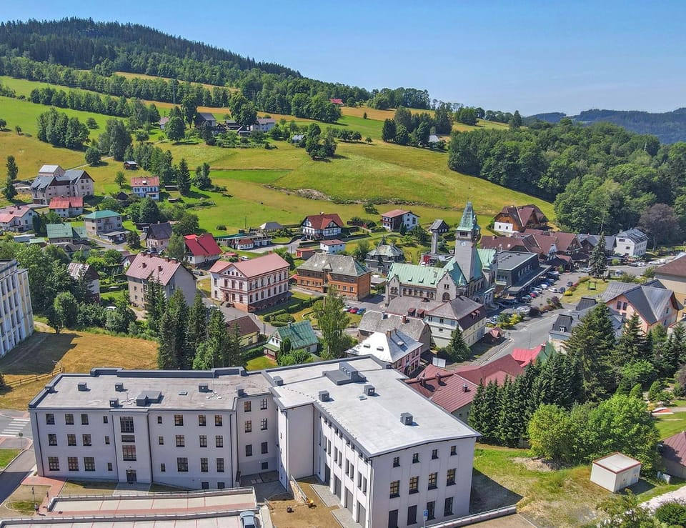 Property building, Bird's eye view